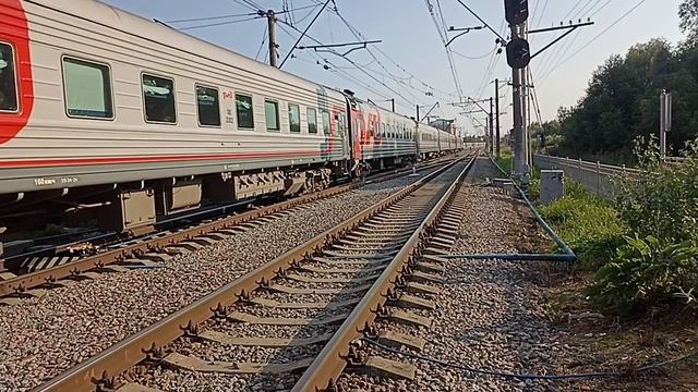 Электровоз ЭП2К-177 с поездом №80 Калининград - Санкт-Петербург ( Московский )