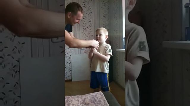 Как вырвать зуб ребёнку