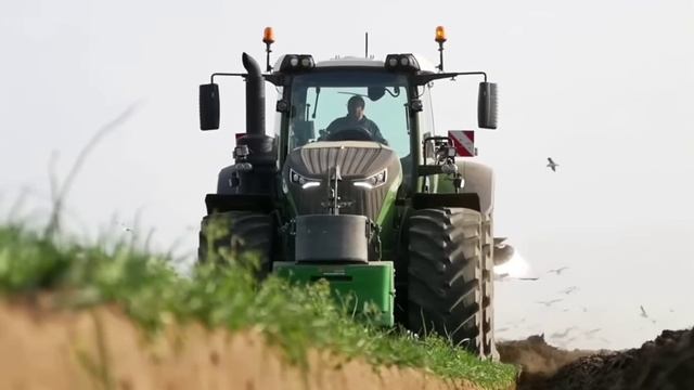 Один из самых больших и мощных трактатов. Fendt 1050 Vario