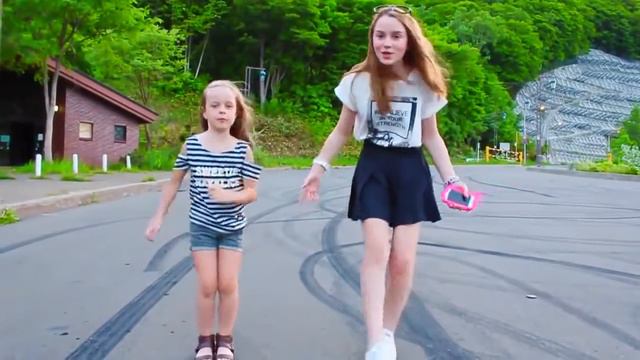 Марьяна Ро с сестрой   Maryana Ro поет с сестрой ^ _^