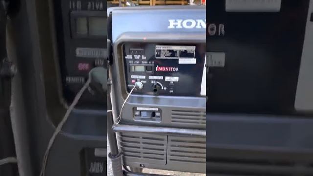 Quick Review Honda EM INVERTER 7000is Compared To FI INVERTER 7000is
