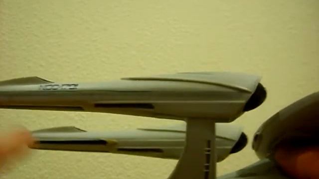 Star Trek U.S.S. Enterprise toy review - CollectionDX