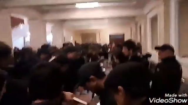 Тавсияи доктор Эмомалӣ китоб хонед кам мариз мешавед!
