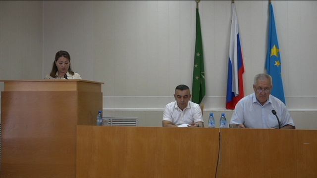 Сессия Совета народных депутатов состоялась в районной администрации