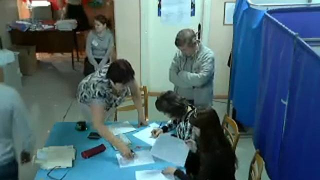 УИК 584 камера №1 2012-03-04_UTC_22-00.mp4