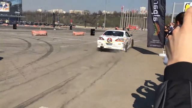 Московское тюнинг шоу 2014  / Старт дрифт-шоу