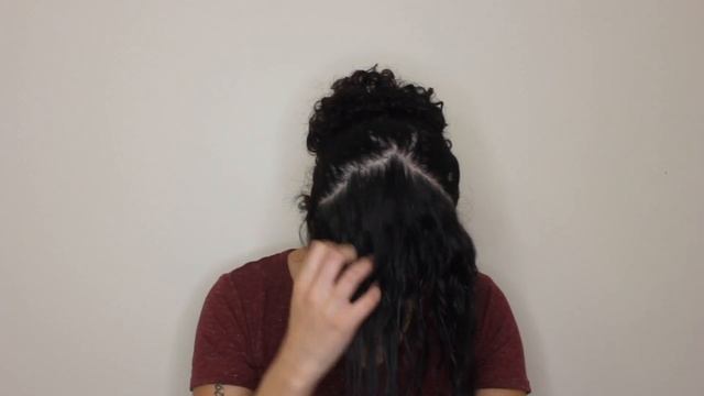 HOLIDAY HAIRSTYLES FOR CURLY HAIR | Kats Curls