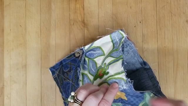 Boho raggy quilted tattered patchwork bag tutorial: upcycle style