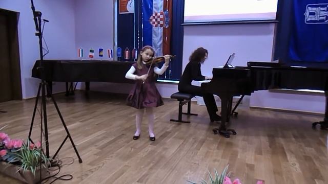 O. Rieding, Concerto in B minor Op. 35, Eva Radić (7g), violina
