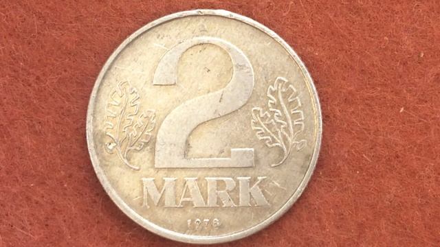 2 марки ГДР