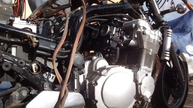 '93 GSX1100G getting a little better.