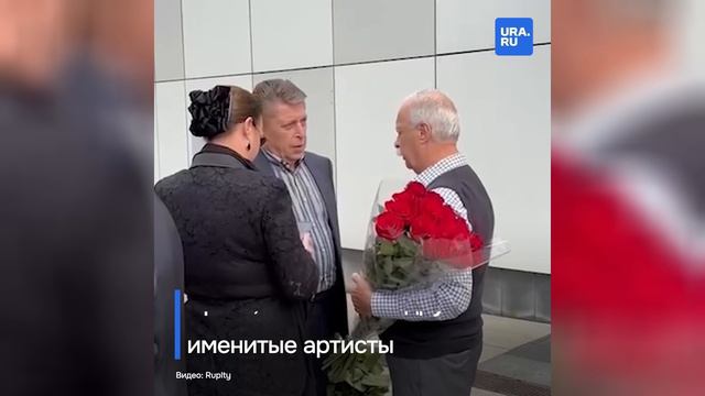 «Он создал эту планету»: прощание с Александром Масляковым прошло в Москве