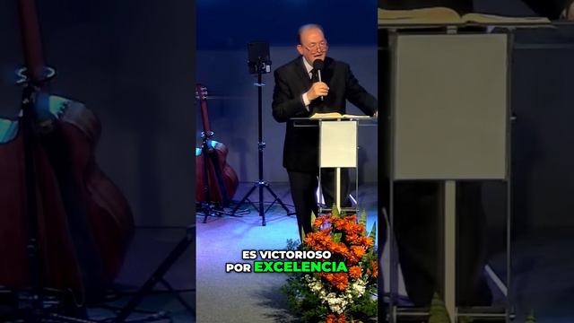¡Santo, santo, santo! Venciendo al Infierno_ El poder de la victoria en Cristo