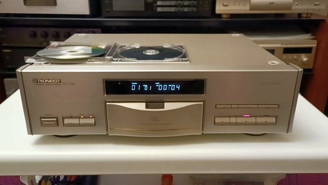 Демонстрация Pioneer pd-t06 04.24