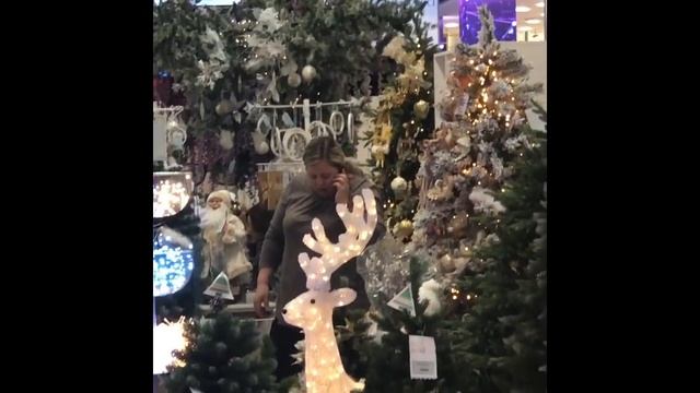 ЧТО МОДНО? Шопинг Новогодний. Москва.ТЦ Европейский. Гуляем по бутикам.