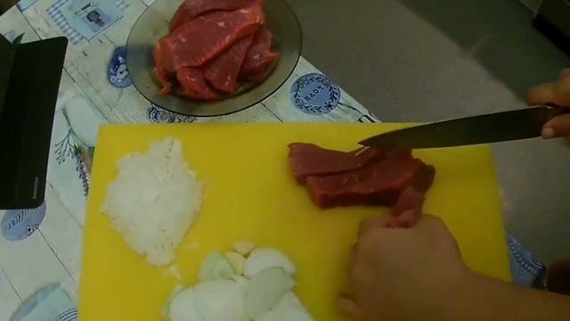 КАК Я ОТДЫХАЮ И ЧЕМ Я ОБЕДАЮ / СУП С ФРИКАДЕЛЬКАМИ