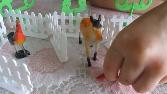 Кормим ЖИВОТНЫХ на ФЕРМЕ /Кормим ЖИВОТНЫХ на ФЕРМЕ / Звуки животных