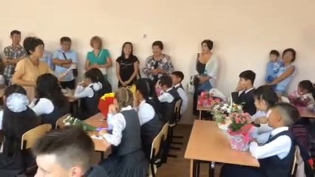 1 сентября мой первый день в новой школе мои любимые родные одноклассники 💝💝💝💝💝💝💝