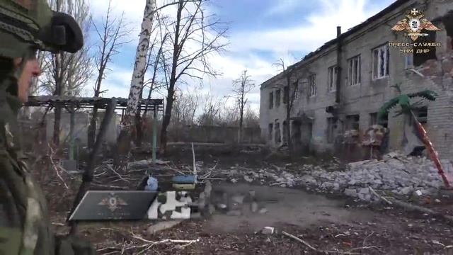 Репортаж пресс-службы НМ ДНР из освобожденного поселка Майорск