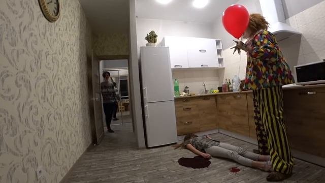ПРАНК  ЖУТКИЙ ПЕННИВАЙЗ С ВОЗДУШНЫМ ШАРОМ над МЛАДШИМ БРАТОМ   RAU TV