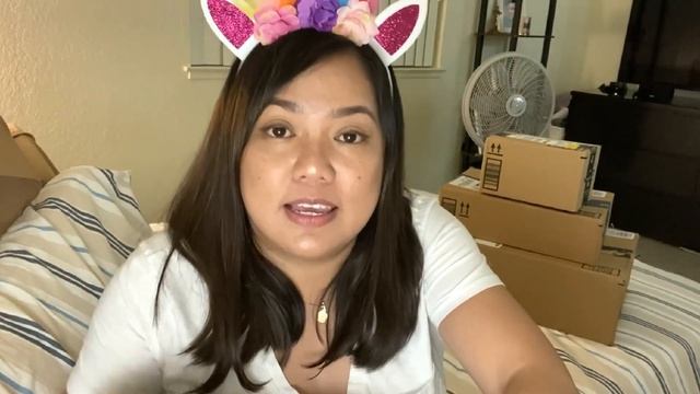 UNBOXING AMAZON HAUL, YSL, AND APPLE MACBOOK PRO | IT'S ME SORAYA