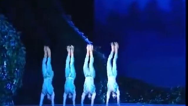 Танец лягушат