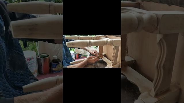 Шийник реставрація табуреток.