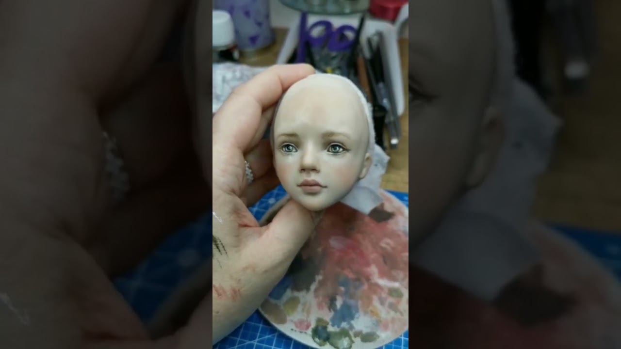 Рабочий процесс.  Роспись лица и примерка волос. Кукла ручной работы.Материал livingdoll