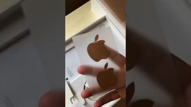 Macbook Air 2020 Unboxing