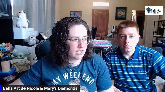 Bella-Tube Live With Jamie & Nicole