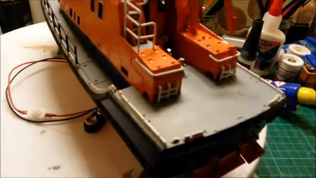 Airfix 1/72 RNLI Severn Class Lifeboat Part 3