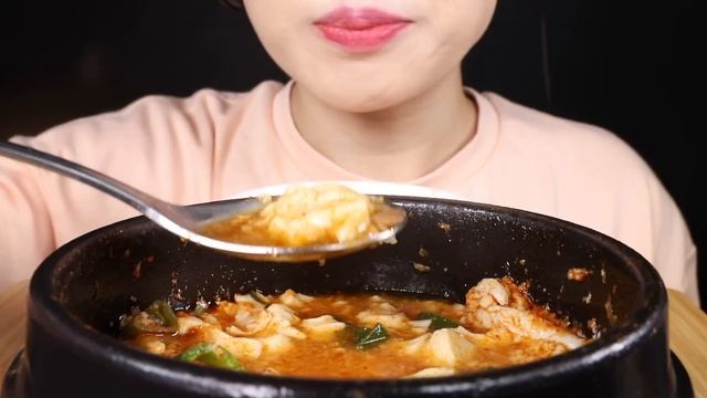 ASMR Soft Tofu Stew | Soondubu Jjigae | 순두부찌개 | Korean Food | Eating Sounds Mukbang