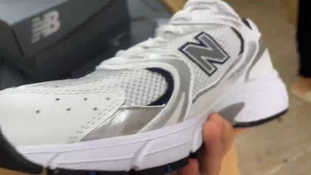 New_Balance_530