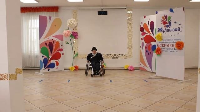 ВКОтанец на коляскеАзаматулы Исламтанец В ритме Самбы
