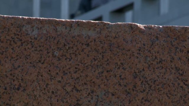 Музейдин гранит таштарын Атамбаев ташып кеткен эмес  Апрель ТВ