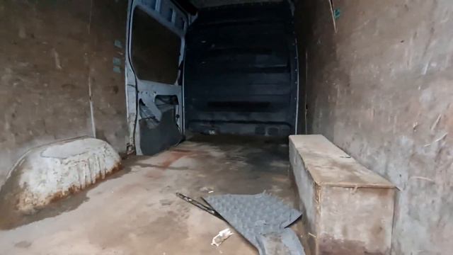 YD13DLZ 2013 MERCEDES-BENZ SPRINTER 313 CDI ()