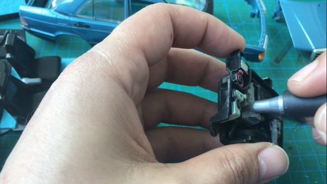 1/24 diecast Mercedes Benz W201 1983 190 E incelemesi Leo model restore renovation unboxing