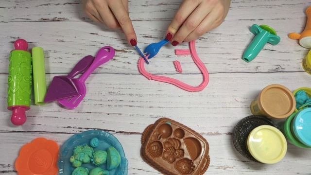 Лепим и Играем с Пластилином Плей До Play-doh