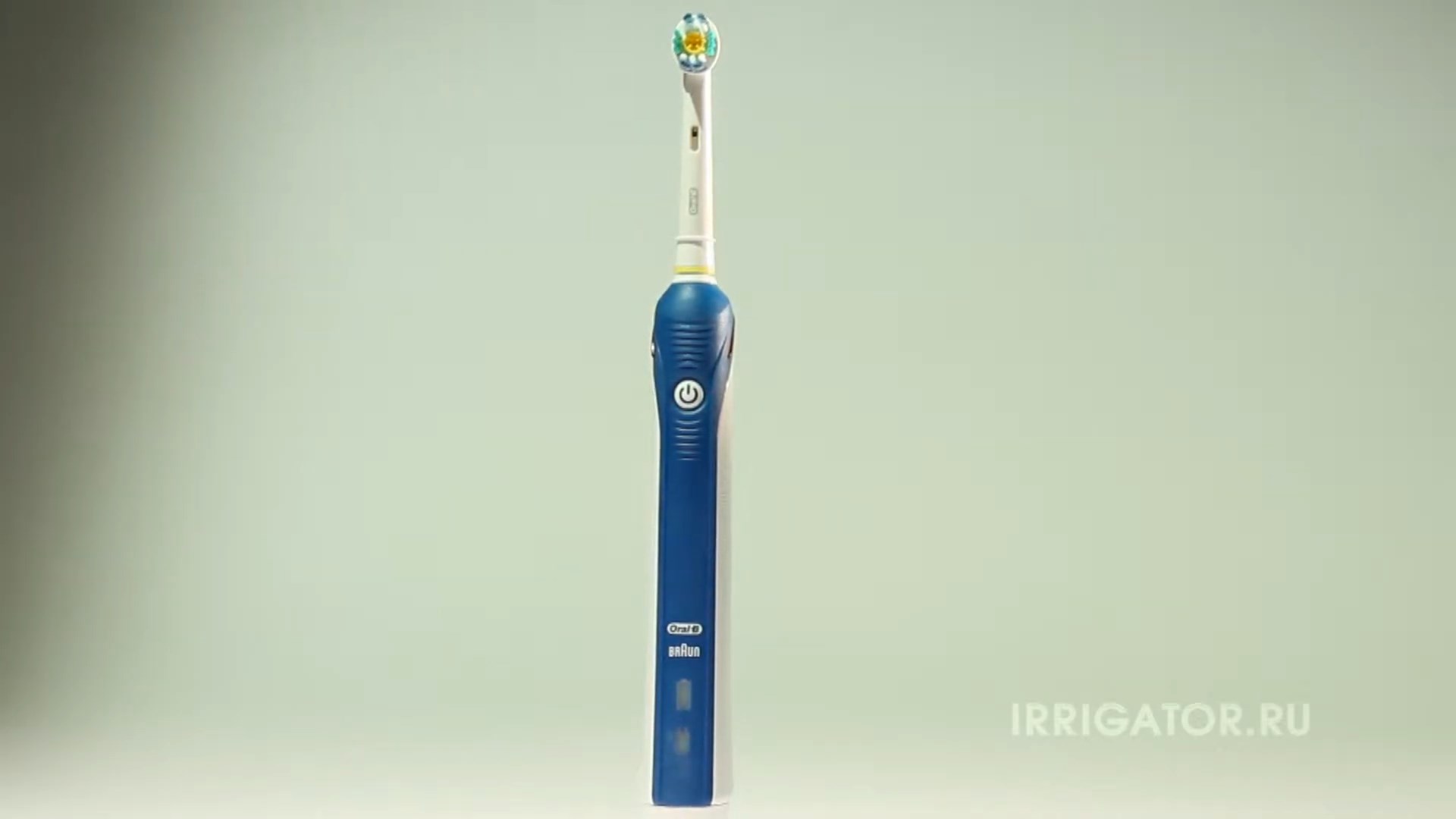 Электрическая зубная щетка Braun Oral B 3000 Professional Care D
