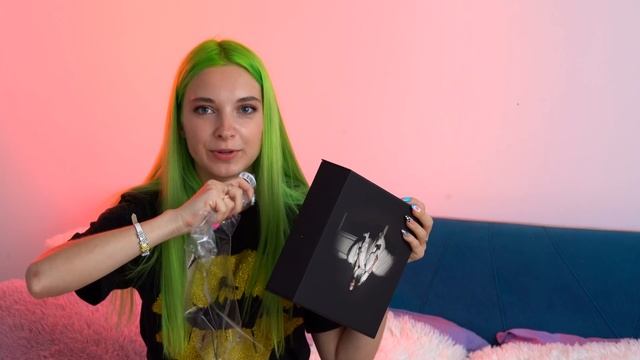 ЗаМЕРЧик Билли Айлиш - ОДЕЖДА и FAN BOX от Billie Eilish / + ENG SUB