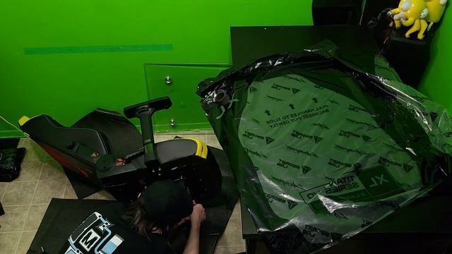 Secretlab Titan XL EVO 2022 Cyberpunk 2077 - Assembly
