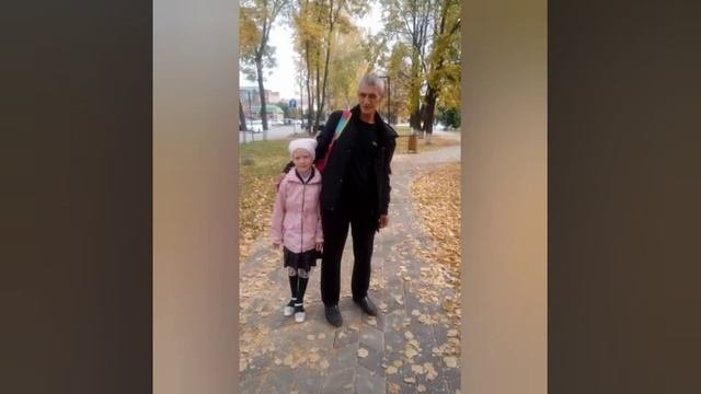 Поздравление 1 Б класса с Днем бабушек и дедушек!