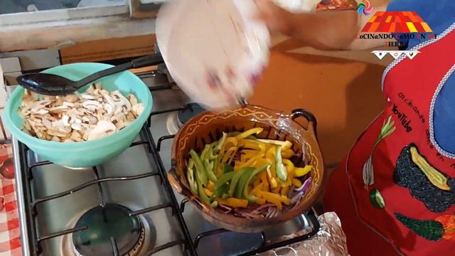 Rico alambre de CHAMPIÑONES con quesillo