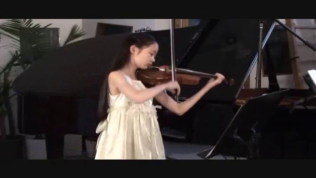 ABCs Of Violin DVD - Tchaikovsky Piano Concerto No. 1 Theme On Violin - Yuki Beppu
