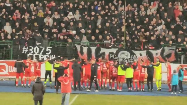 Atmosfera si kurrë asnjëherë ne stadiumin Skënderbeu