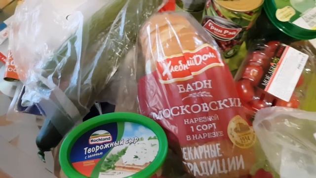 LIFE VLOG: Едем на массаж/ У Лики высыпали прыщи.