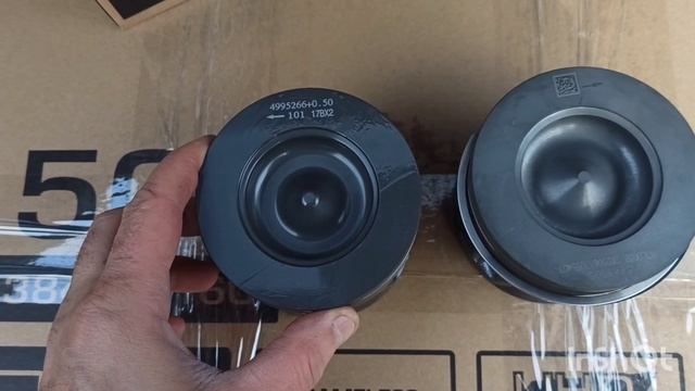 Крышку декоративную на двигатель  cummins 2.8. на Газель,отправил в Курск ?.
