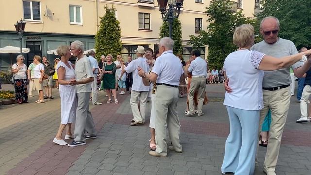 Медленный танец - МЕДЛЯЧОК!!!