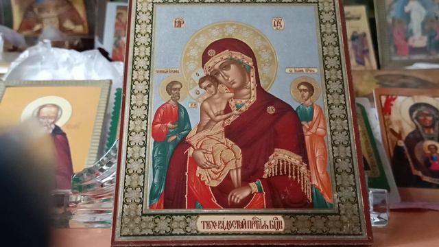 Акафист и история иконы Божией Матери Три радости. Ей молятся о попавших в плен в т.ч.