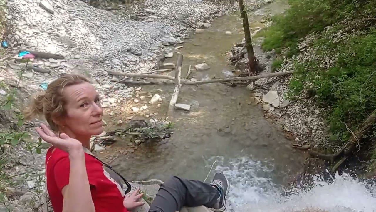 Поход к водопаду на р.Шепсис.